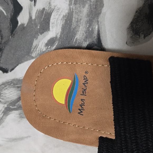 Sandals - Picture 4 of 4